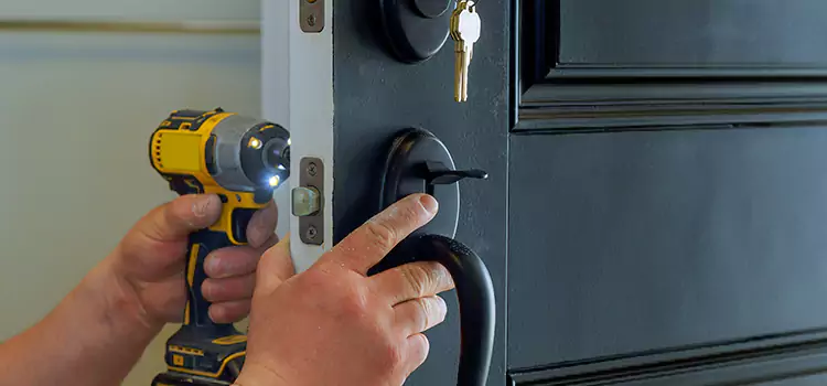Commercial Door Lock Installation University Place